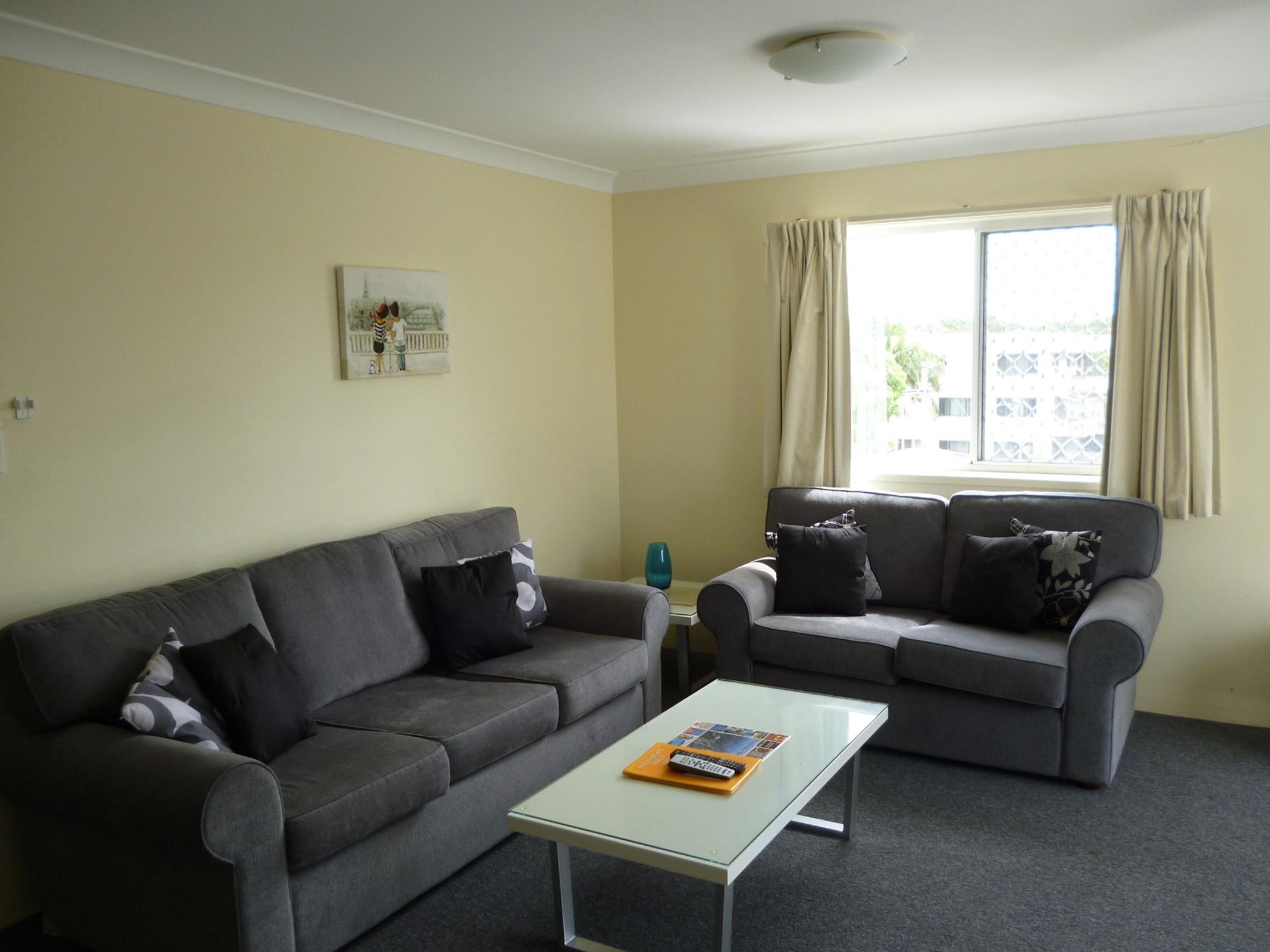 Le Lavandou Holiday Apartments Χρυσή Ακτή Εξωτερικό φωτογραφία